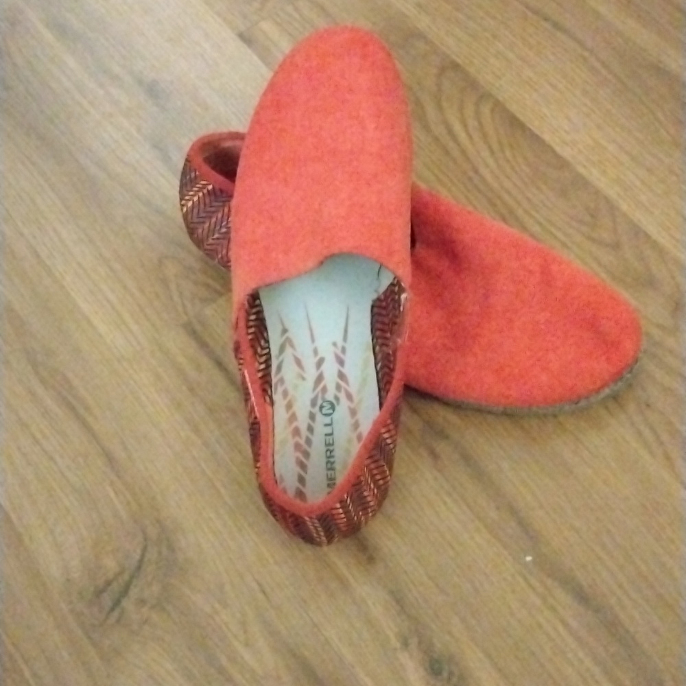 Merrell Performance Footwear; Color: Red; Size: 10.5 - Picture 7 of 8
